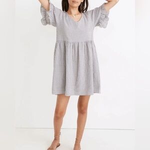 Madewell  Ruffle-Sleeve Babydoll Dress in Seersucker Gingham